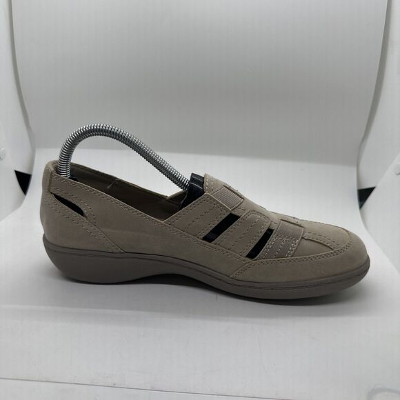 Bass Shoes Womens 8.5M Silliant Fisherman Tan Slip On Casual Comfort Wedge Heels - Picture 11 of 15